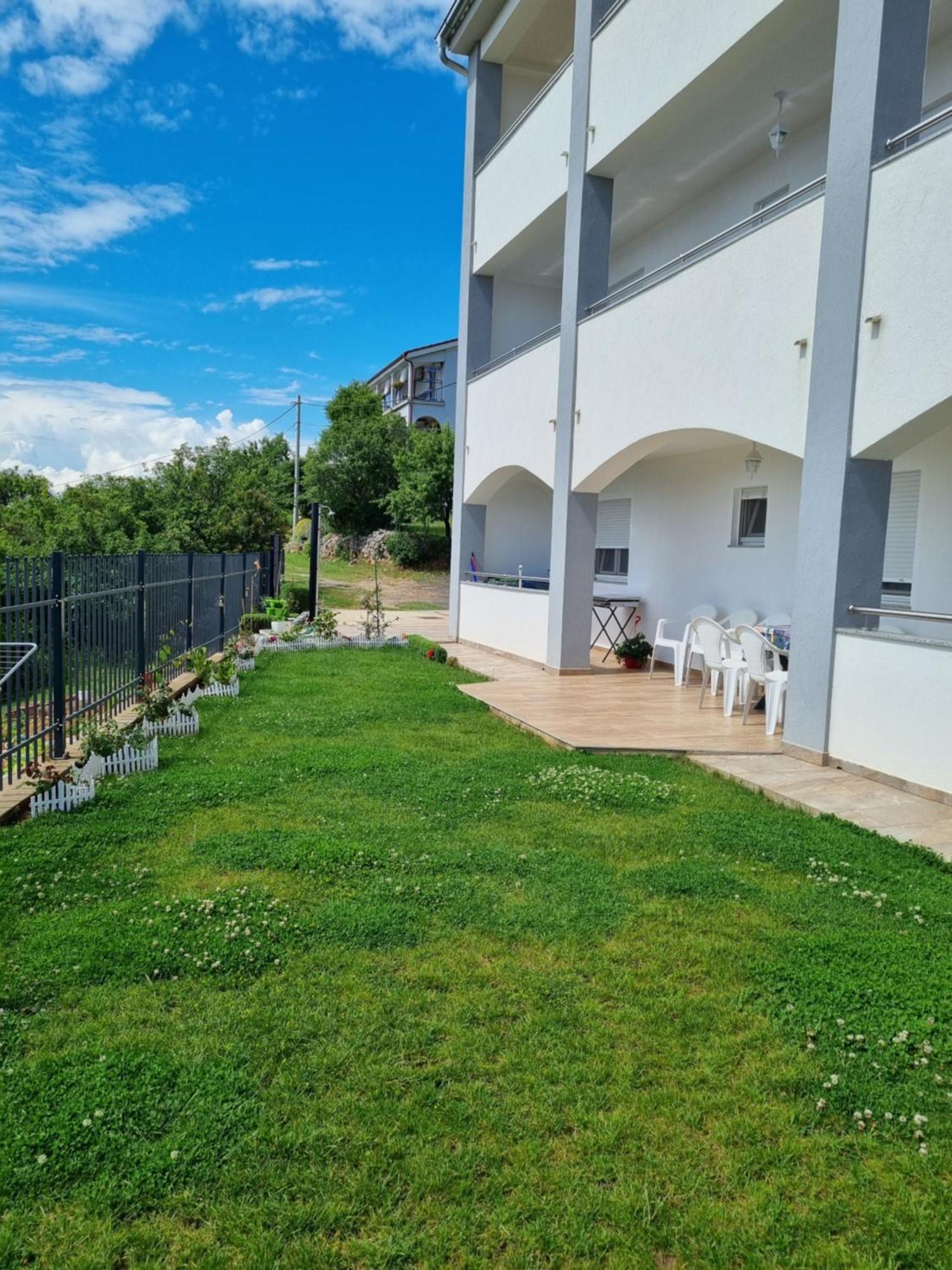 Apartamento Bruno 1 Senj  Exterior foto